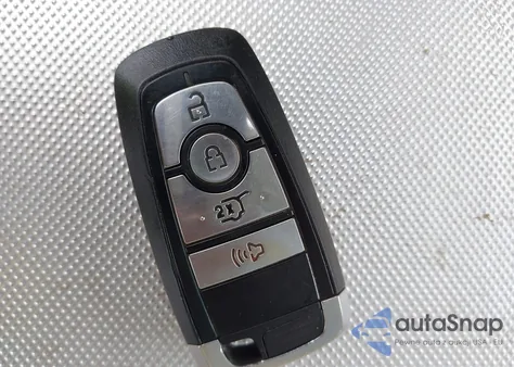 2022 Ford Mustang Mach-E Premium z USA, uszkodzony, nr VIN 3FMTK3SU7NMA05043